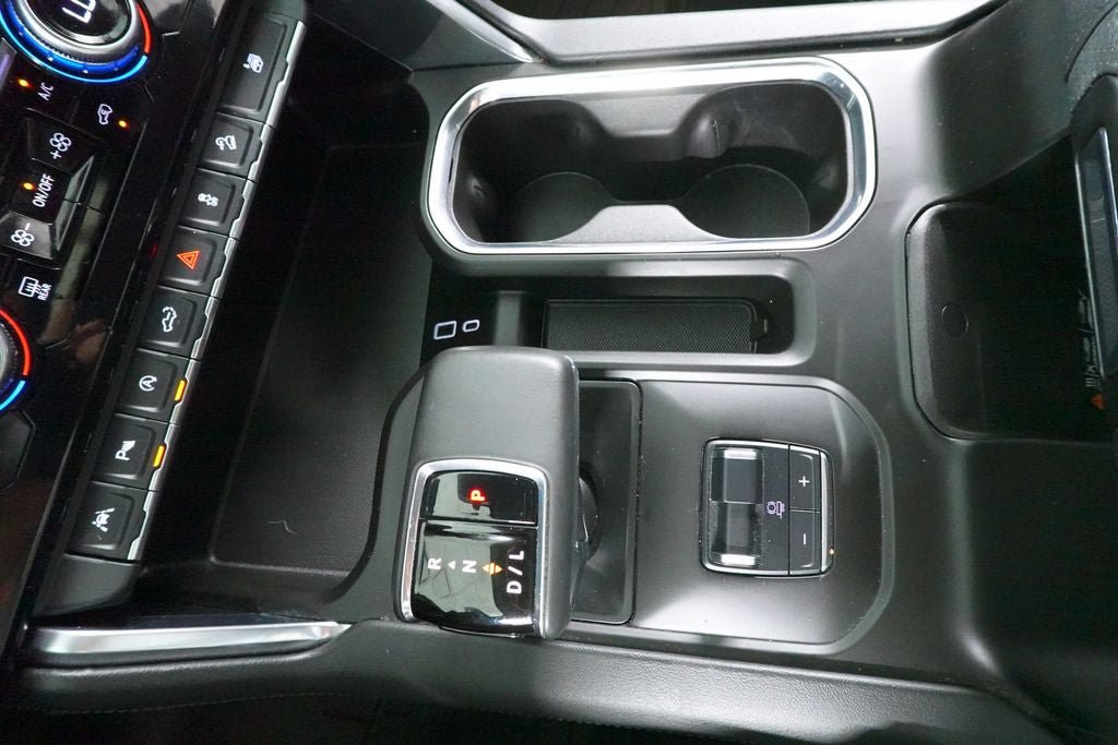 Used 2023 GMC Sierra 1500 Denali w/ Technology Package AWD/4WD image 18