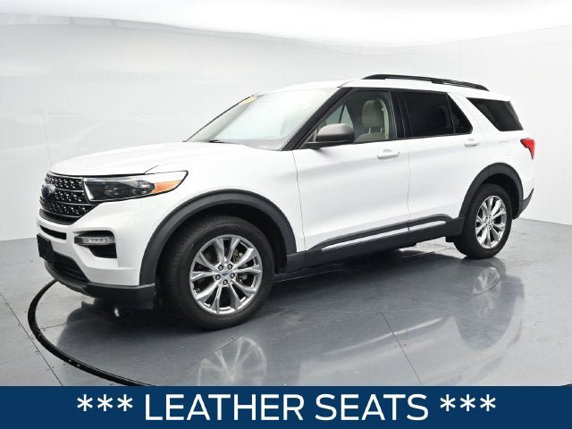 Certified 2021 Ford Explorer XLT w/ Equipment Group 202A AWD/4WD image 5