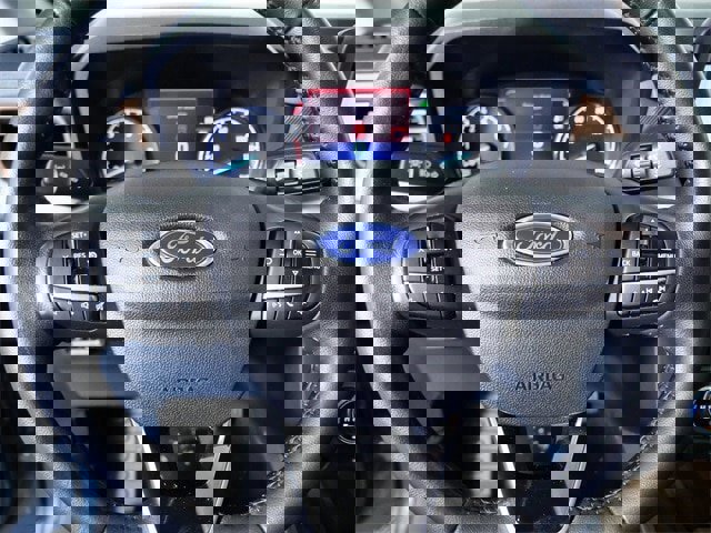 Certified 2022 Ford Maverick Lariat w/ Equipment Group 500A Standard image 25