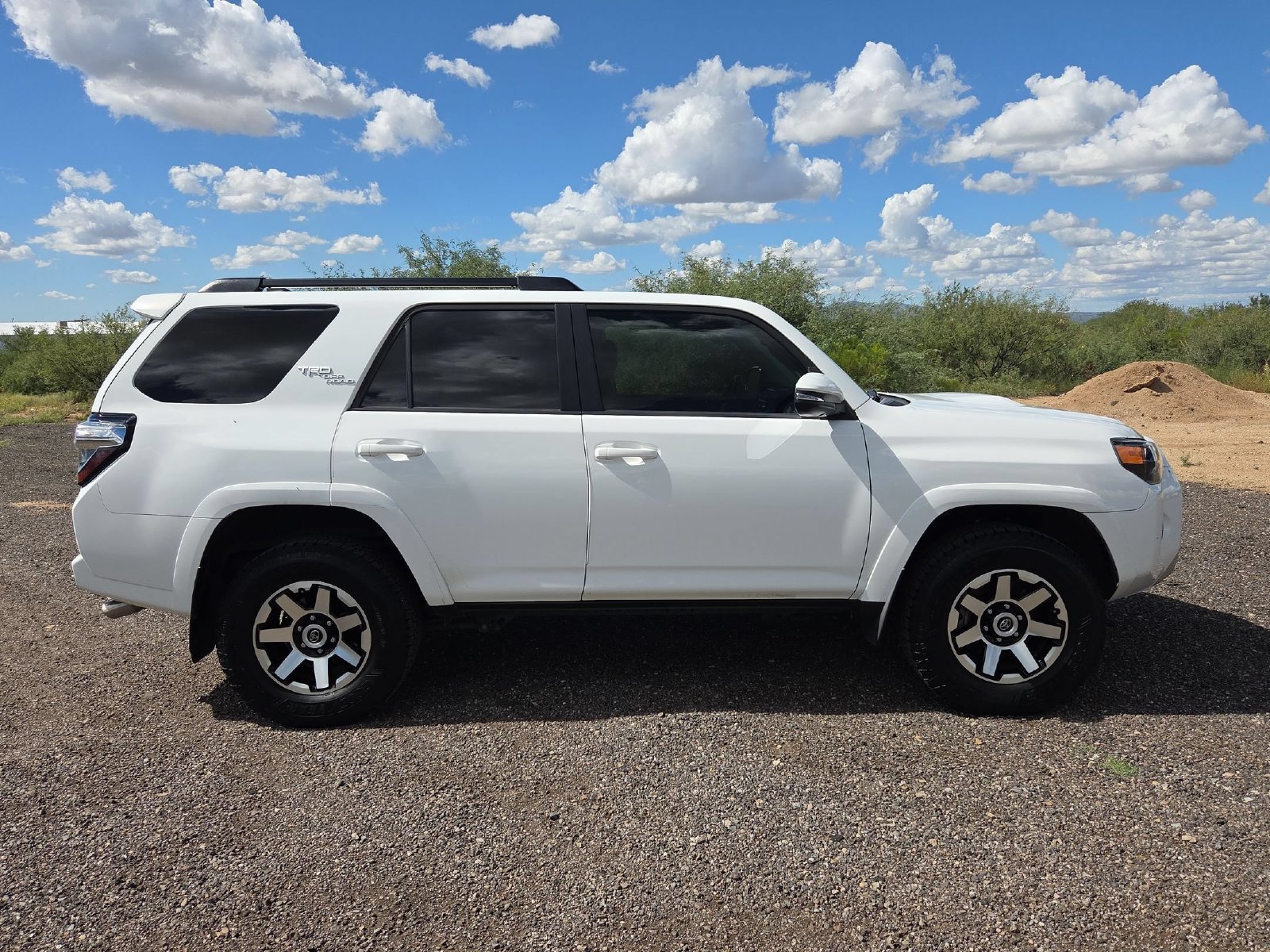 Used 2019 Toyota 4Runner TRD Off-Road Premium AWD/4WD image 4