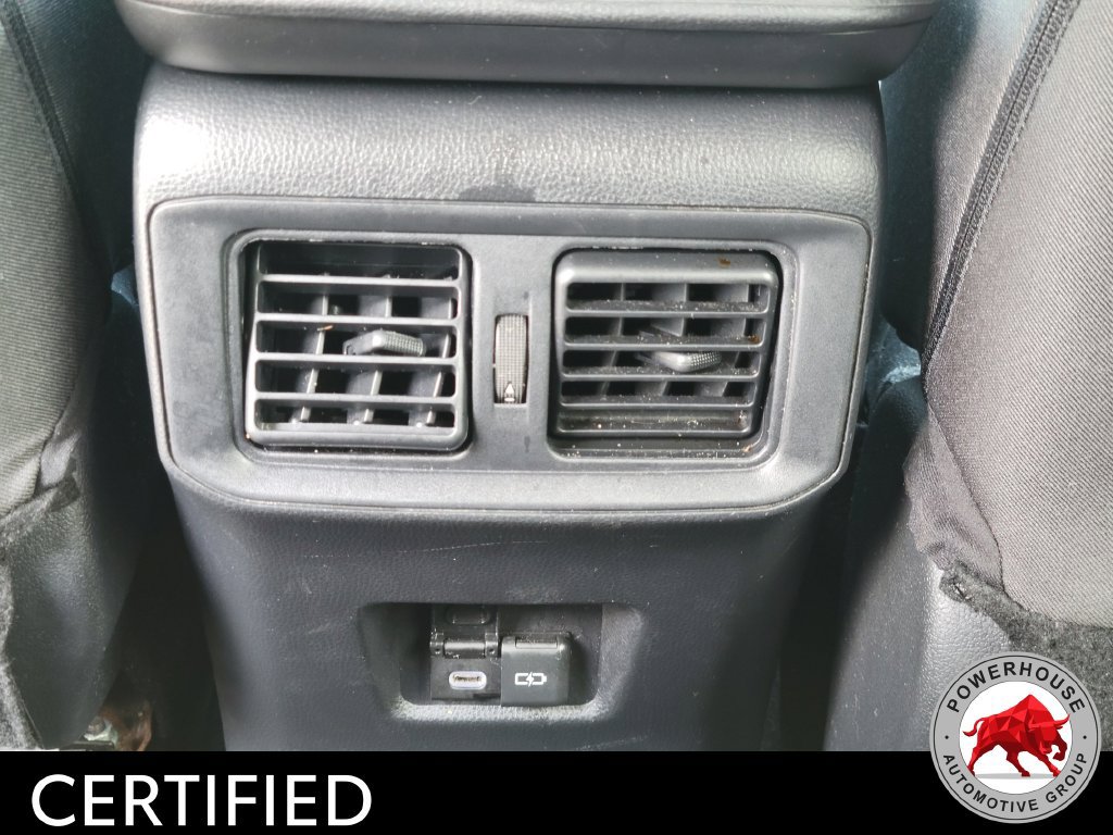 Used 2024 Toyota RAV4 XLE FWD image 17