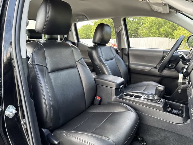 Used 2023 Toyota Tacoma SR AWD/4WD image 23