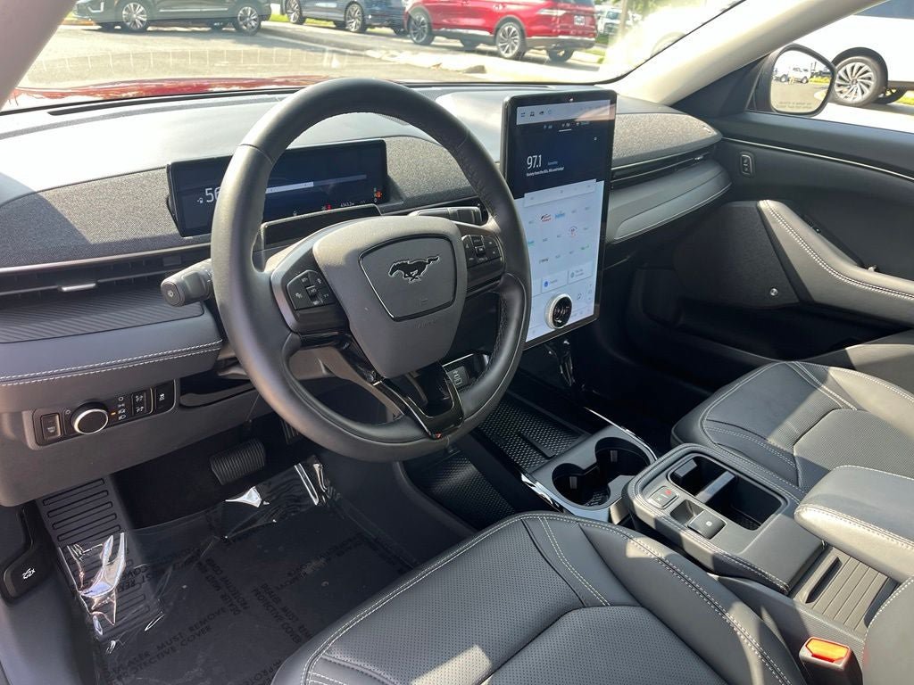 Certified 2025 Ford Mustang Mach-E Premium AWD/4WD image 26