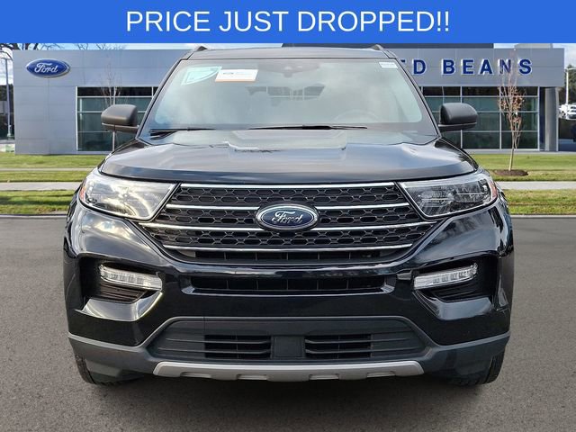 Certified 2022 Ford Explorer XLT w/ Equipment Group 202A image 7
