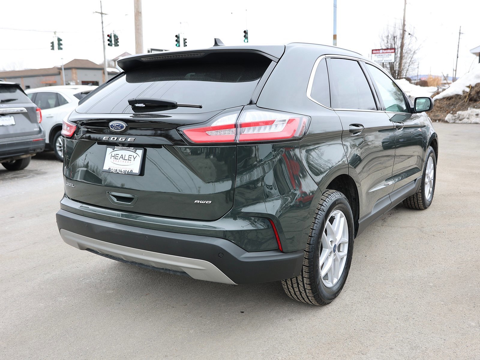 Certified 2022 Ford Edge SEL w/ Convenience Package image 4