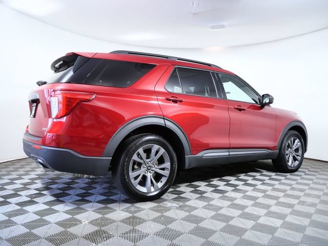 Certified 2021 Ford Explorer XLT w/ Equipment Group 202A AWD/4WD image 6