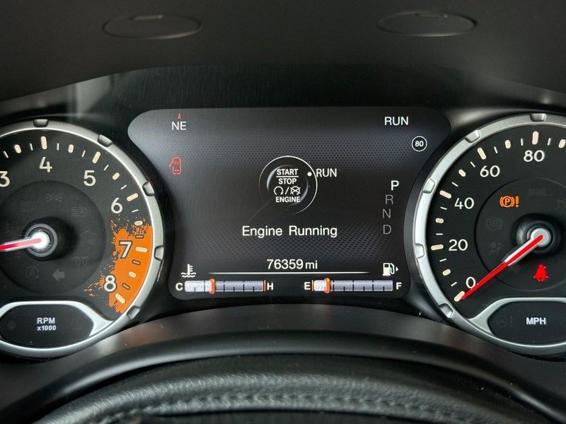 Used 2018 Jeep Renegade Trailhawk image 17