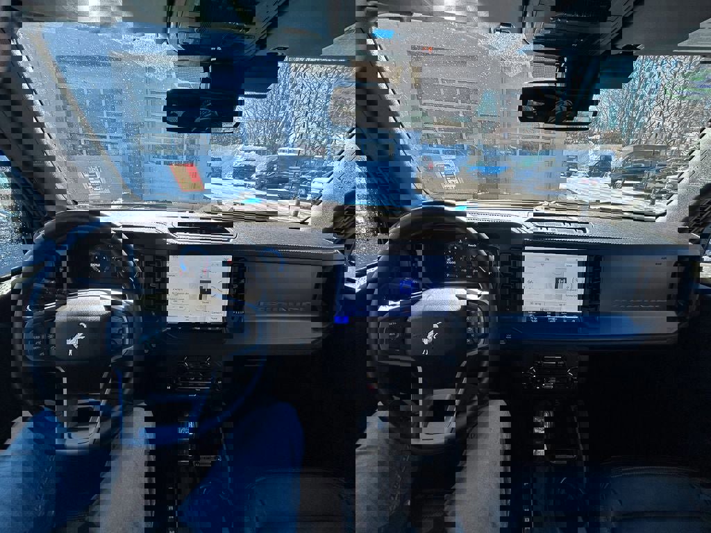 Certified 2025 Ford Bronco Badlands AWD/4WD image 20