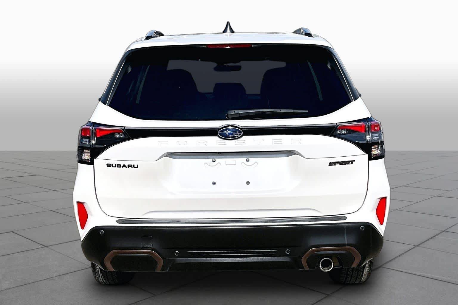 Used 2025 Subaru Forester Sport w/ Popular Package #1 AWD/4WD image 5