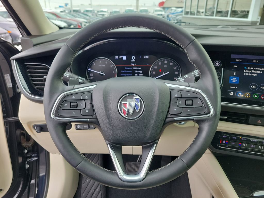 Used 2021 Buick Envision Avenir w/ Technology Package II image 22