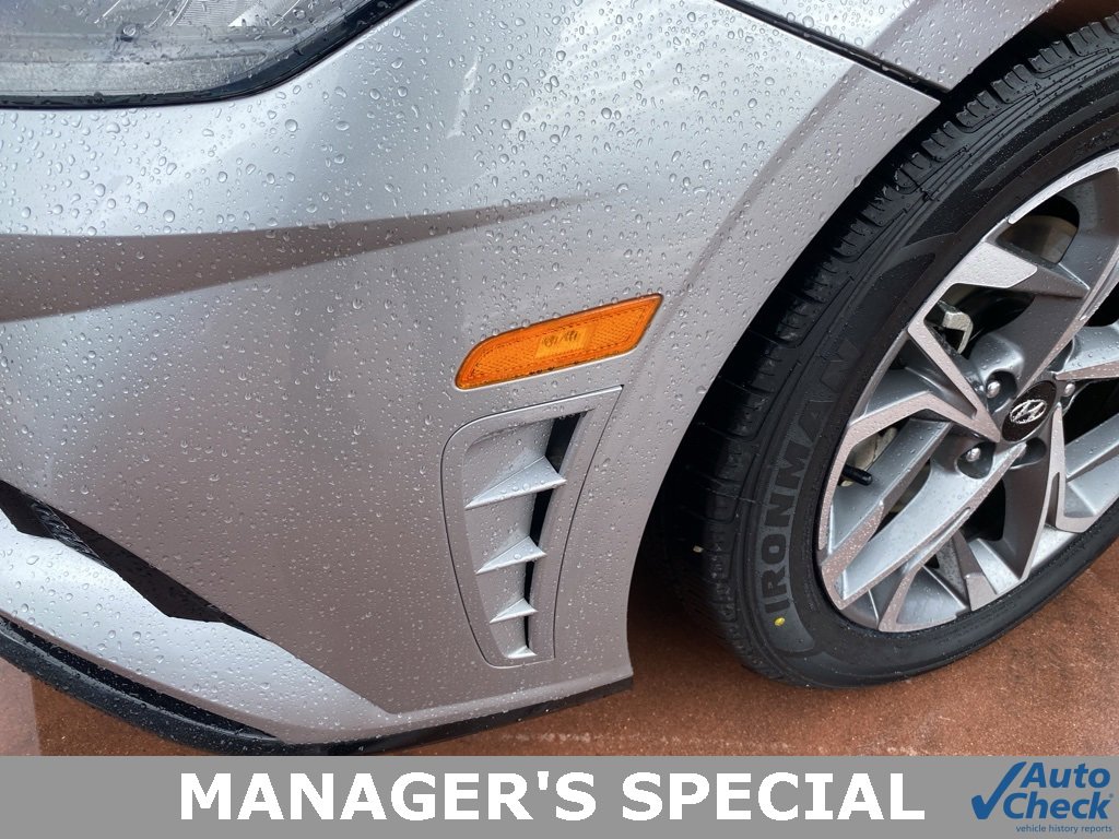 Used 2021 Hyundai Sonata SEL w/ Convenience Package image 4