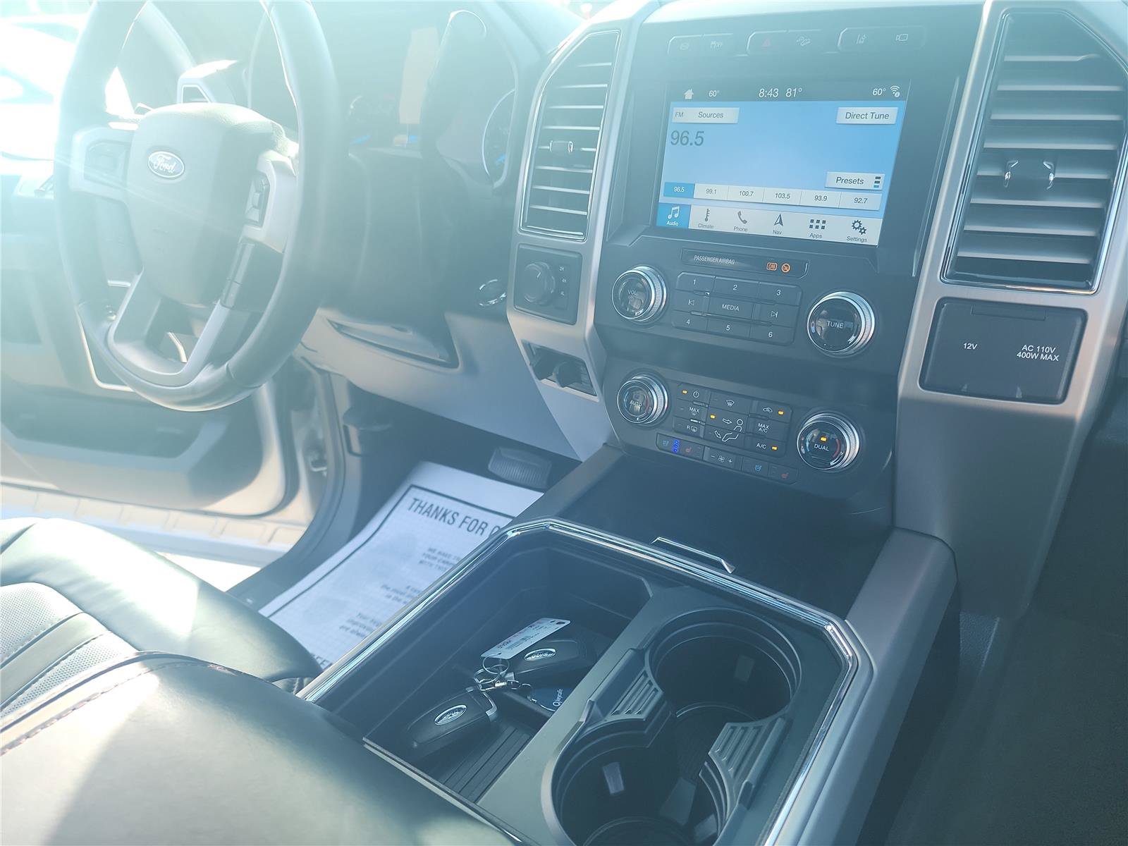 Certified 2019 Ford F450 Platinum w/ Platinum Ultimate Package AWD/4WD image 32