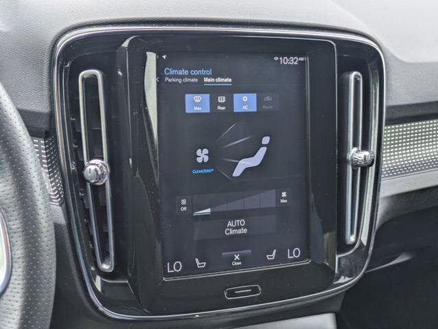 Used 2019 Volvo XC40 T5 R-Design AWD/4WD image 23