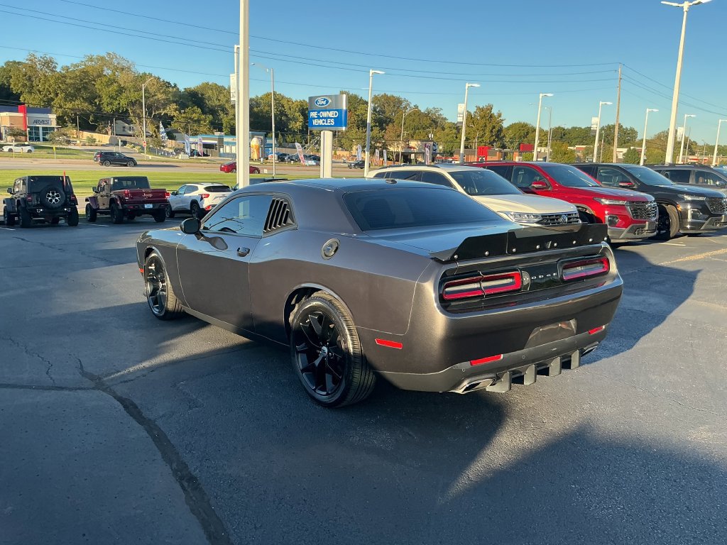 Used 2023 Dodge Challenger GT RWD image 3