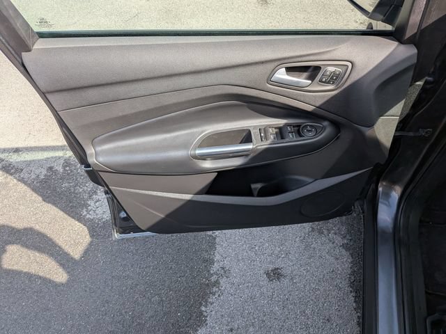 Certified 2019 Ford Escape Titanium AWD/4WD image 6