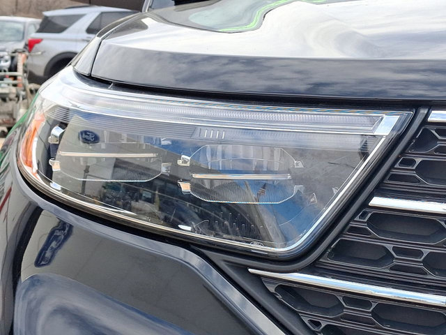 Certified 2022 Ford Explorer XLT w/ Equipment Group 202A image 28