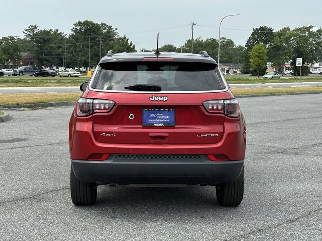 Used 2025 Jeep Compass Limited AWD/4WD image 3