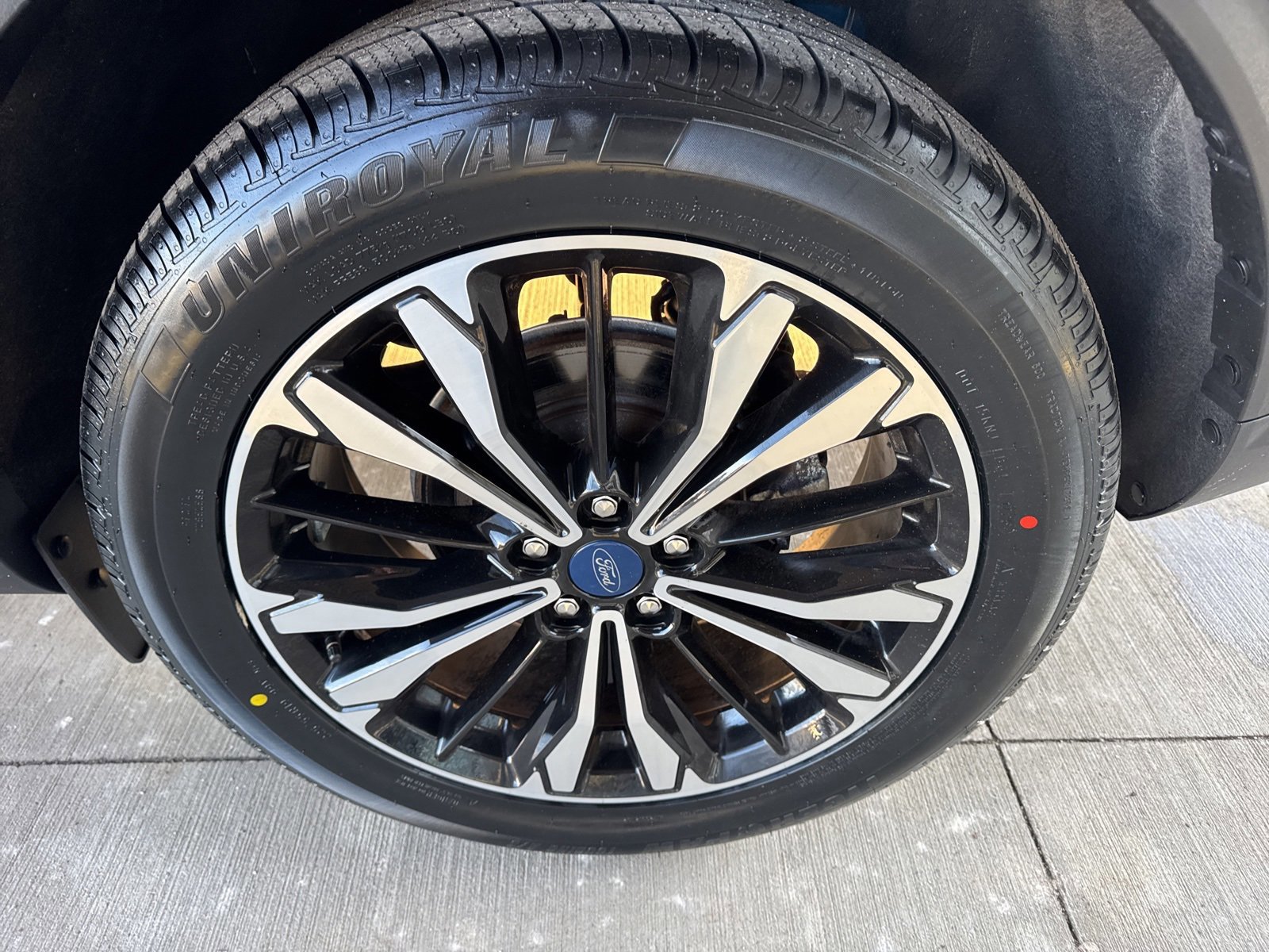 Certified 2022 Ford Escape SEL w/ SEL Stealth AWD Package image 20