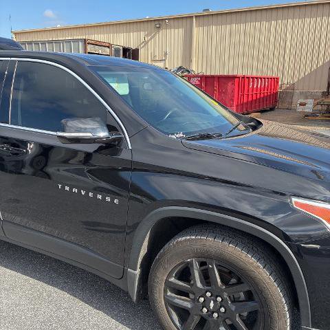 Used 2018 Chevrolet Traverse LT w/ LPO, Floor Liner Package image 10