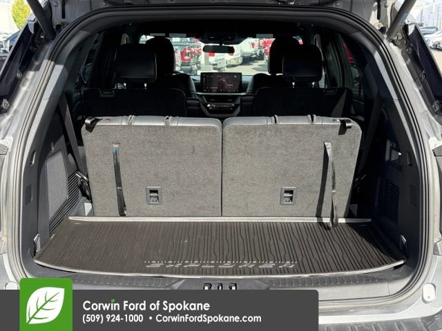 Certified 2025 Ford Explorer ST-Line AWD/4WD image 19