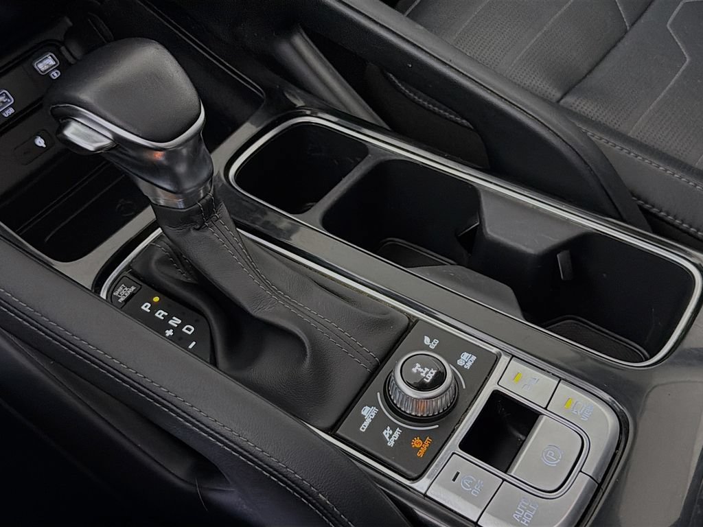 Used 2022 Kia Telluride SX w/ SX Prestige Package AWD/4WD image 22