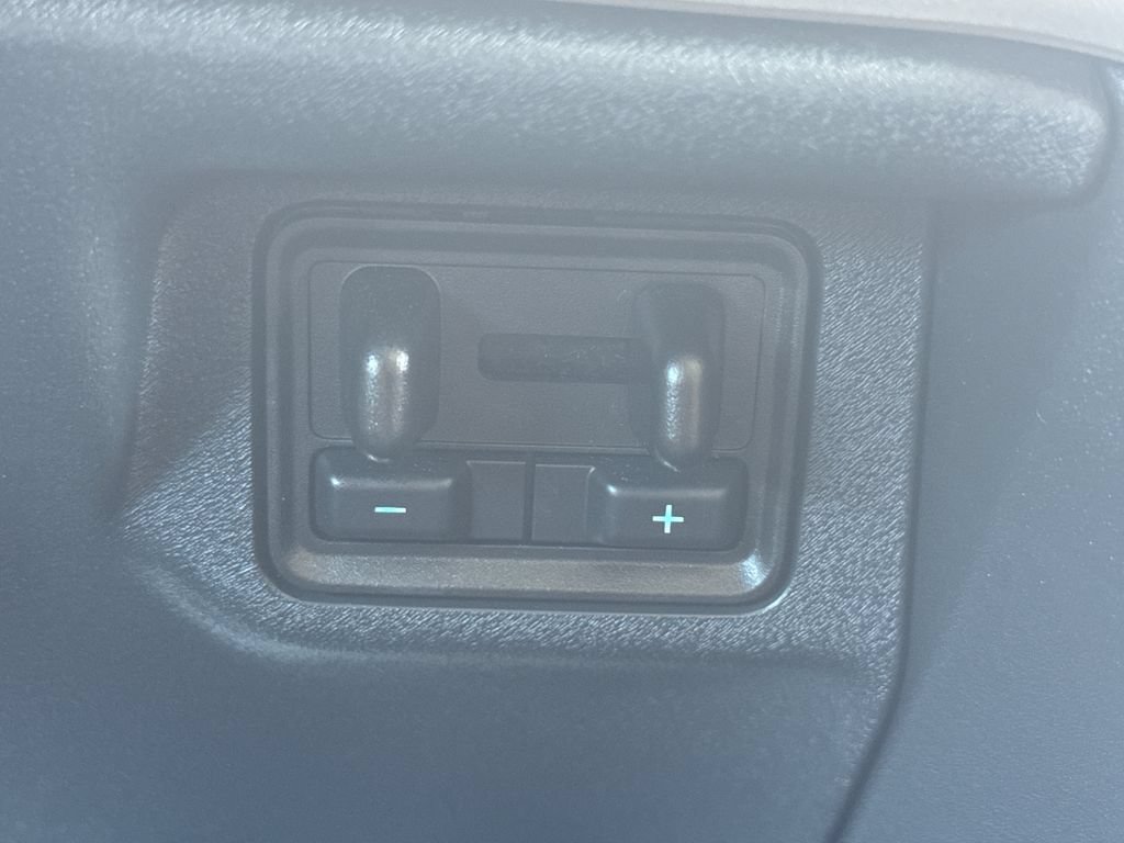 Certified 2025 Ford Expedition Active RWD image 22