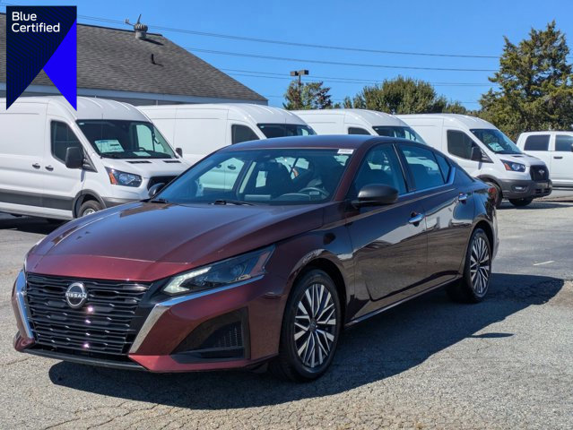 Used 2024 Nissan Altima 2.5 SV