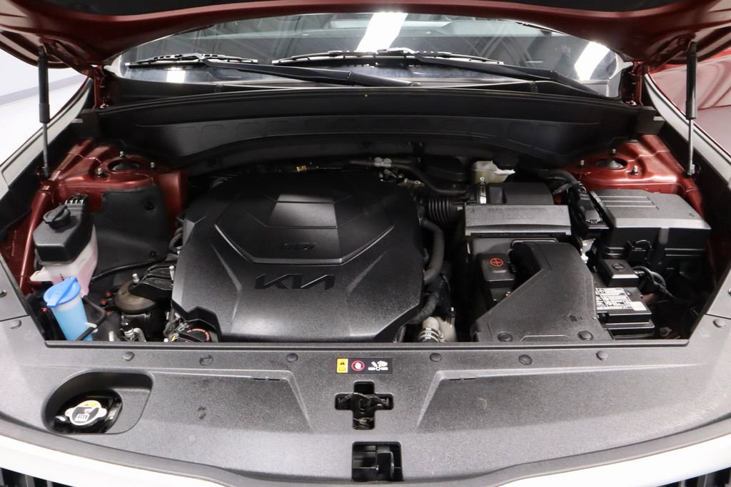 Used 2023 Kia Telluride EX w/ EX Captain's Chair Package FWD image 19