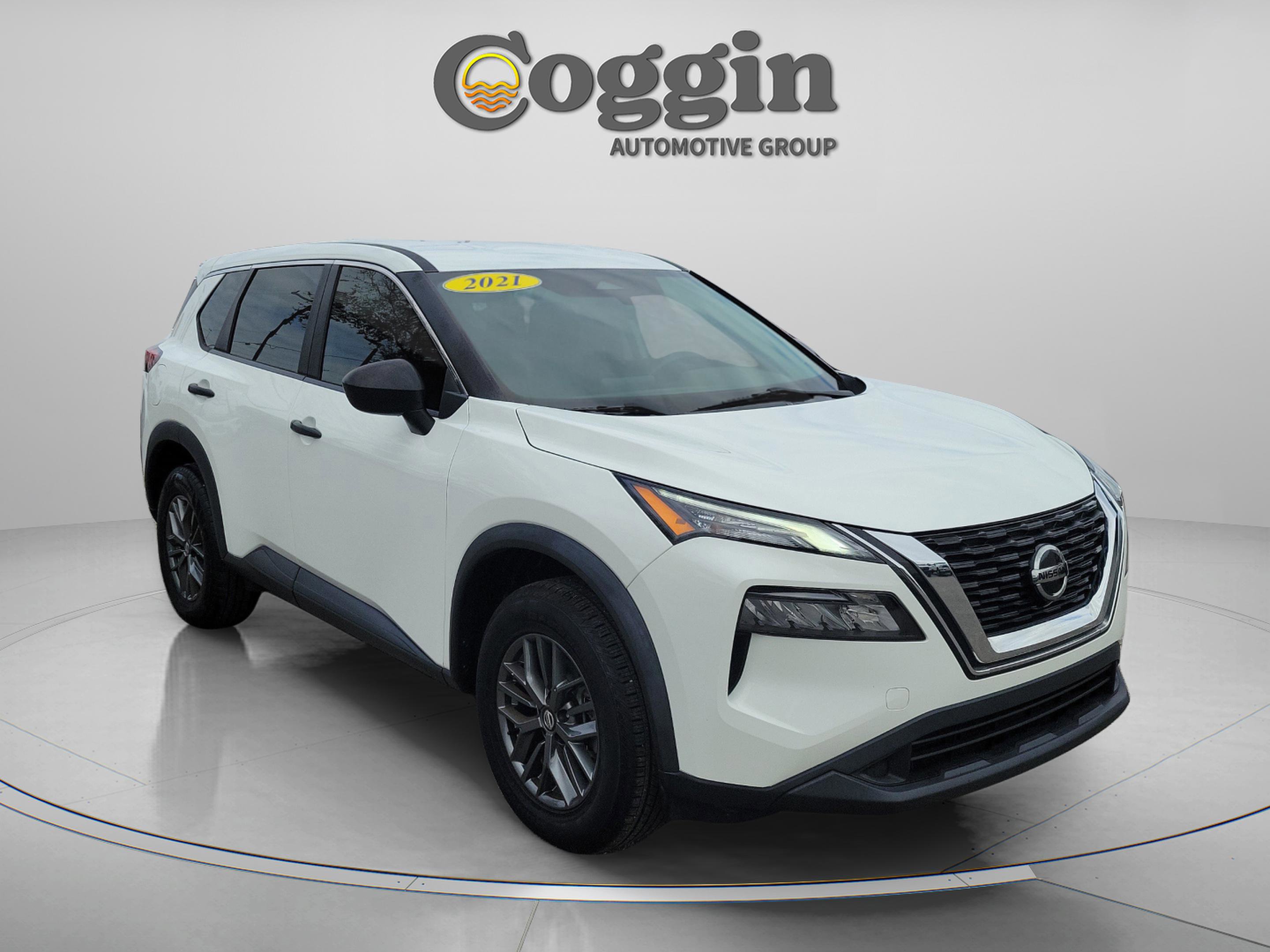Used 2021 Nissan Rogue S image 4
