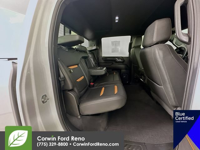 Used 2024 GMC Sierra 2500 AT4 w/ AT4 Preferred Package AWD/4WD image 32