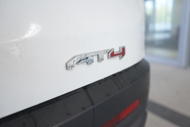 Used 2020 GMC Acadia AT4 w/ Driver Alert Package II AWD/4WD image 14