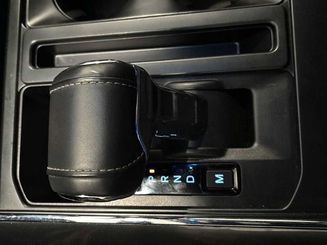 Certified 2022 Ford F150 XLT w/ Equipment Group 302A High image 14