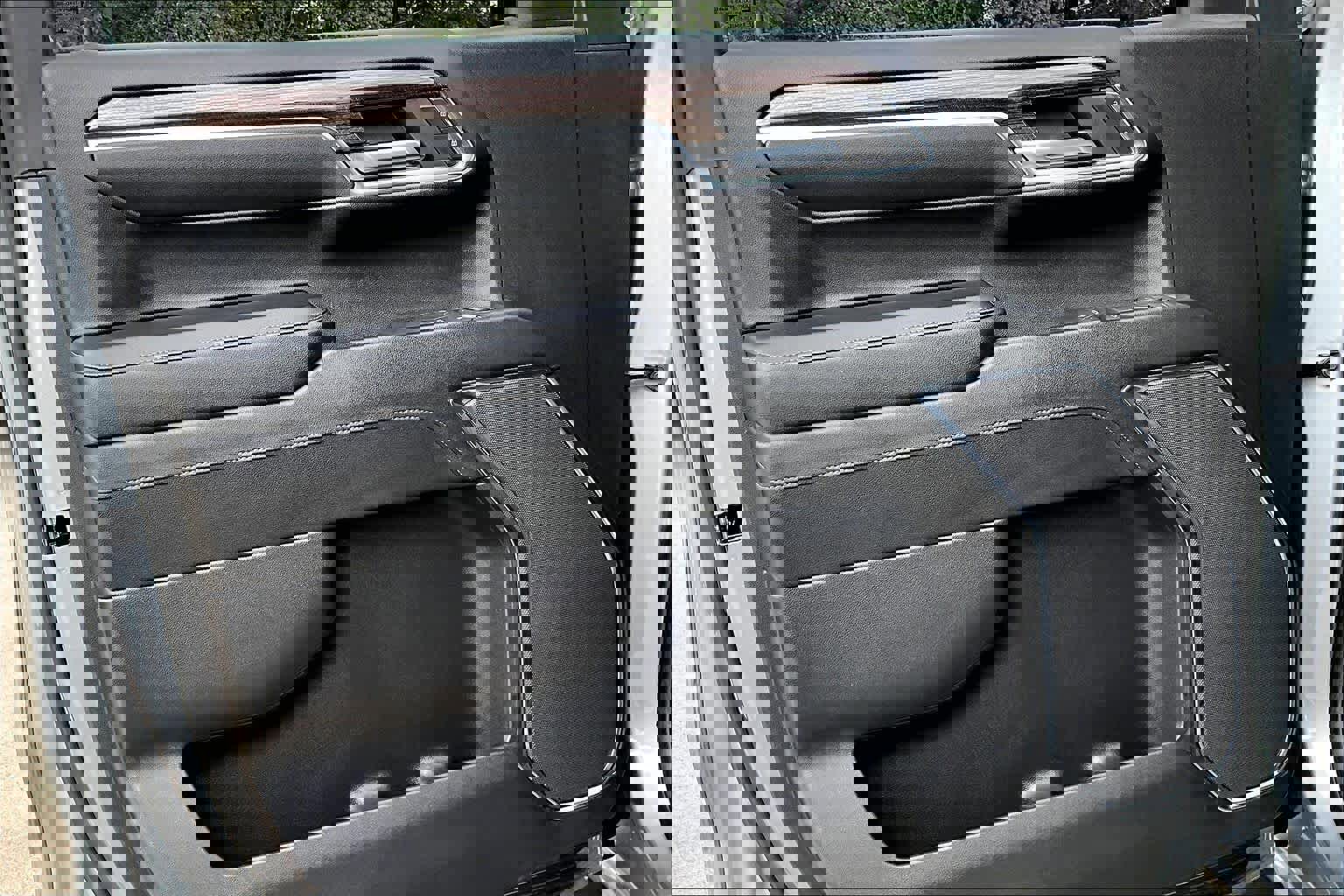 Used 2023 Chevrolet Silverado 1500 RST image 21