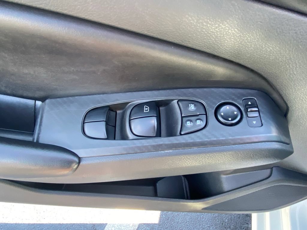 Used 2023 Nissan Altima 2.5 S FWD image 11