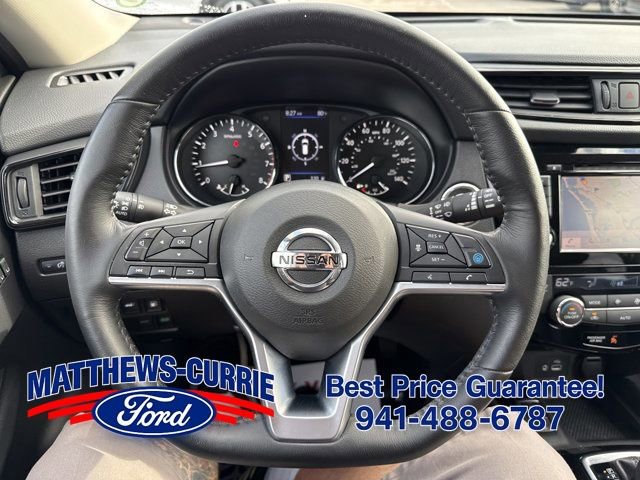 Used 2019 Nissan Rogue SV w/ Premium Package FWD image 17