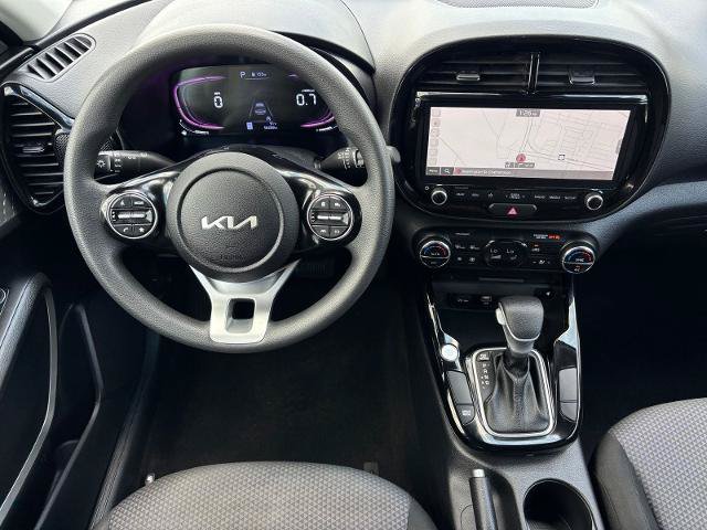 Used 2024 Kia Soul S FWD image 17