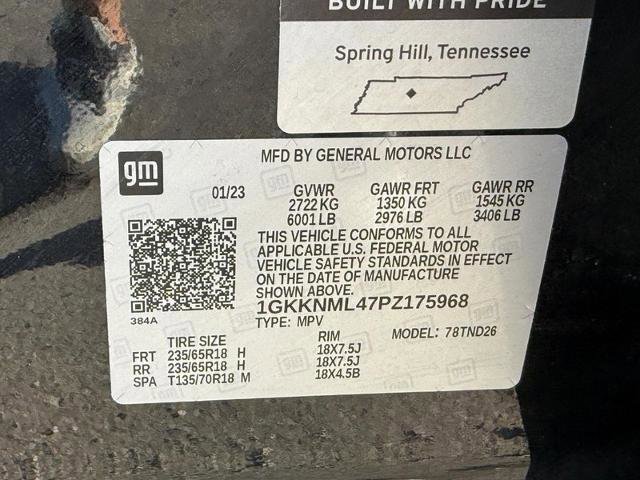 Used 2023 GMC Acadia SLT image 25