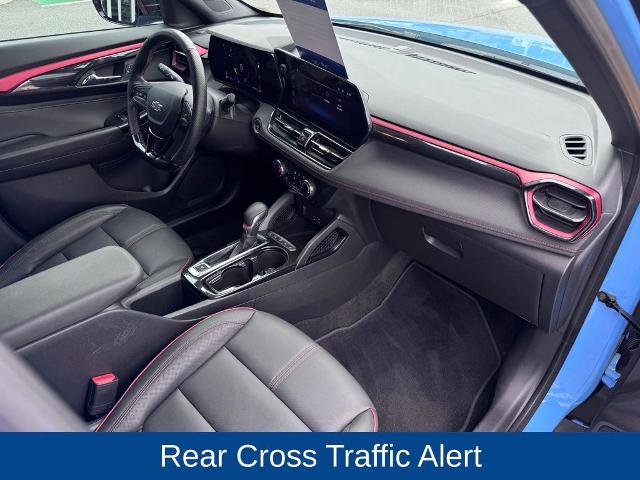 Used 2024 Chevrolet TrailBlazer RS w/ Driver Confidence Package FWD image 23