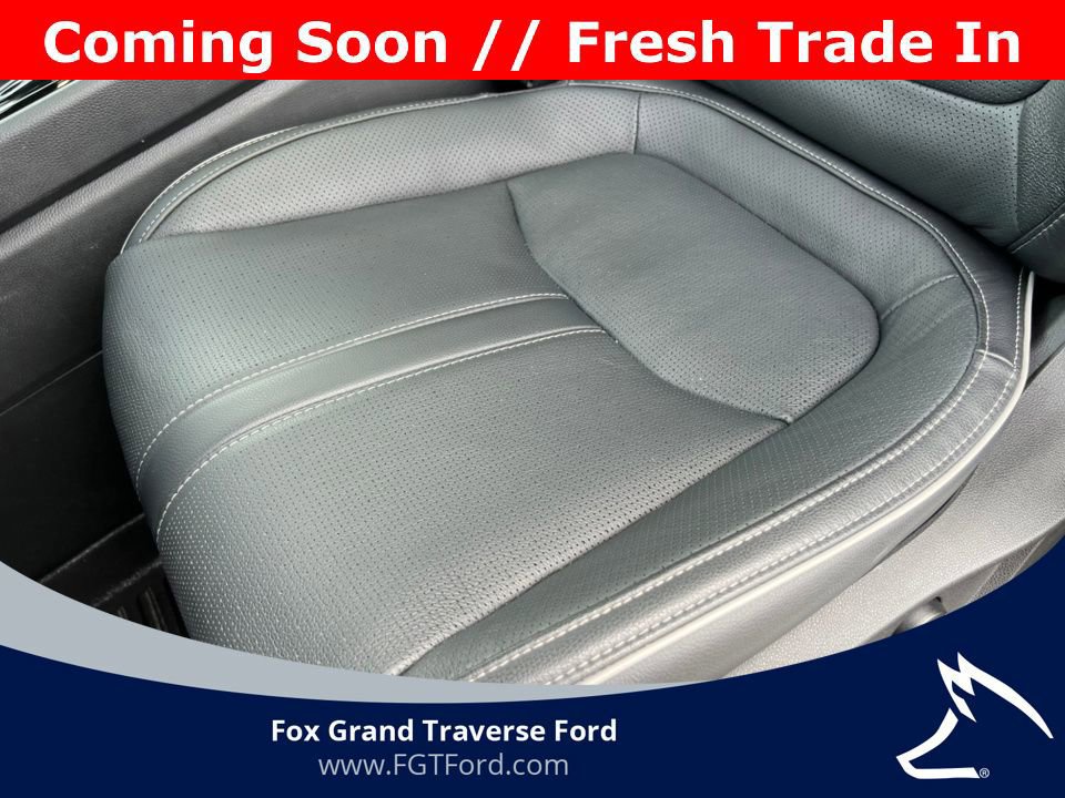 Used 2024 Honda Pilot Elite image 15