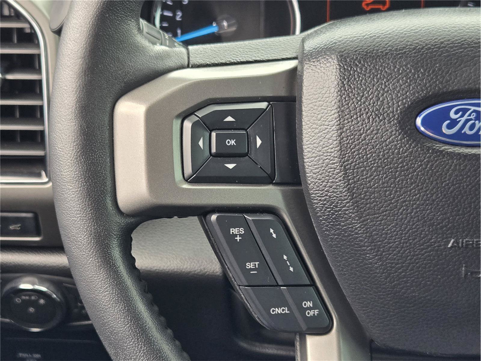 Certified 2021 Ford Expedition XLT RWD image 27