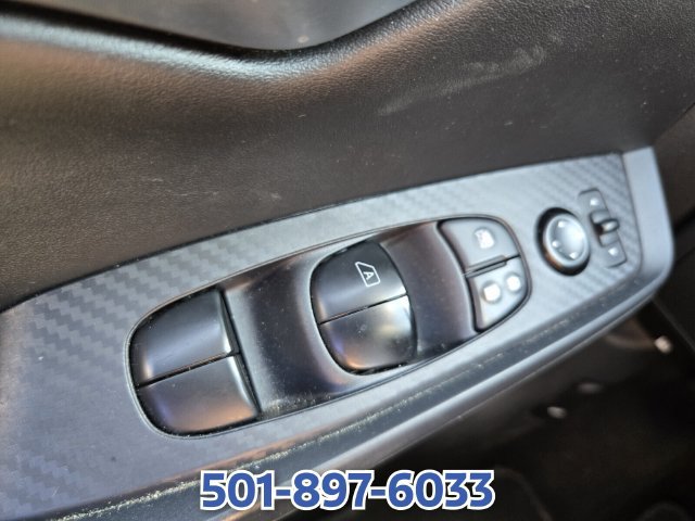 Used 2024 Nissan Sentra SV FWD image 31