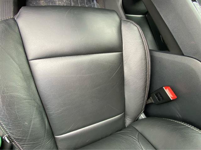 Used 2025 Nissan Rogue S FWD image 30