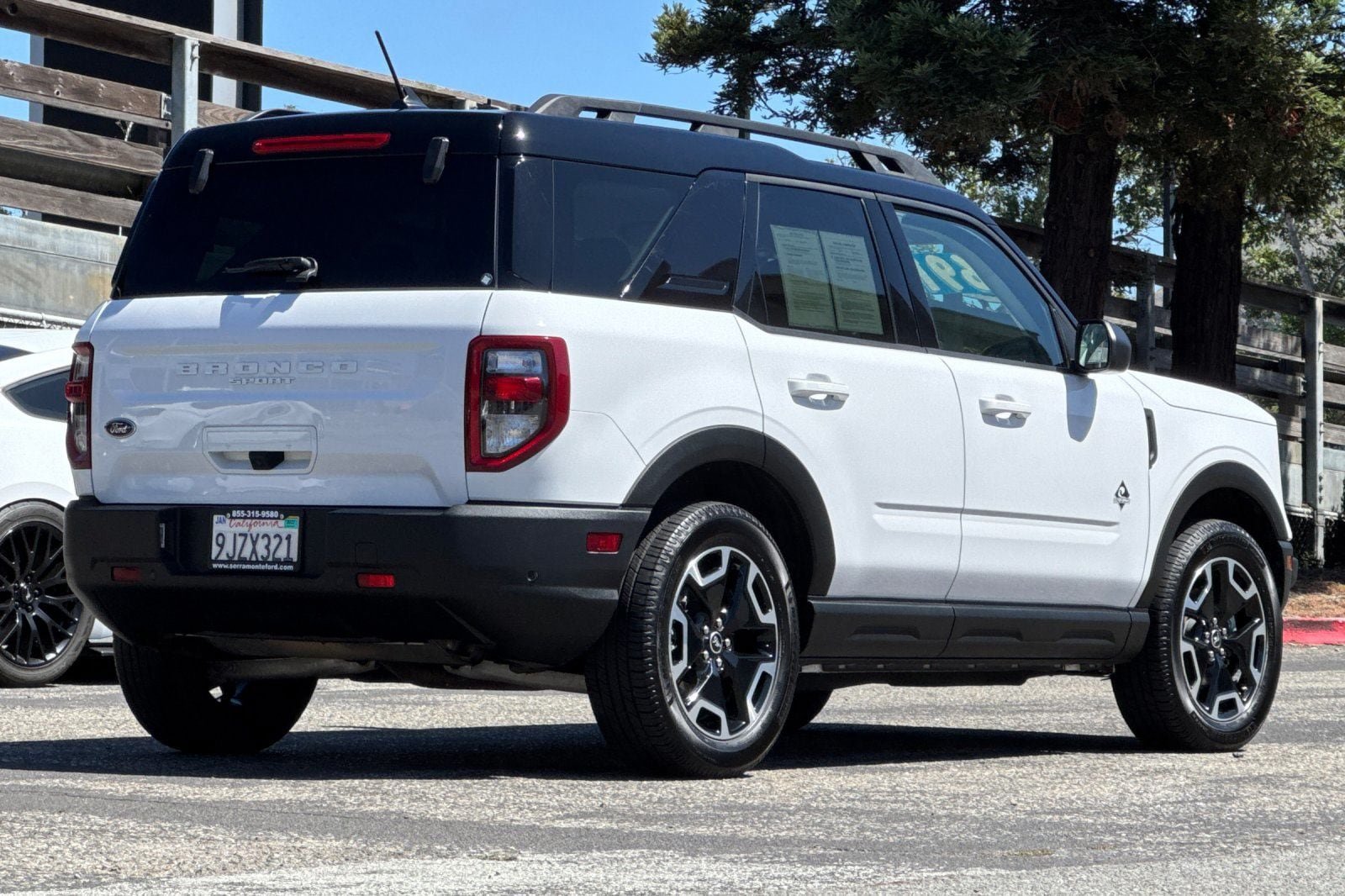 Certified 2024 Ford Bronco Sport Outer Banks AWD/4WD image 6