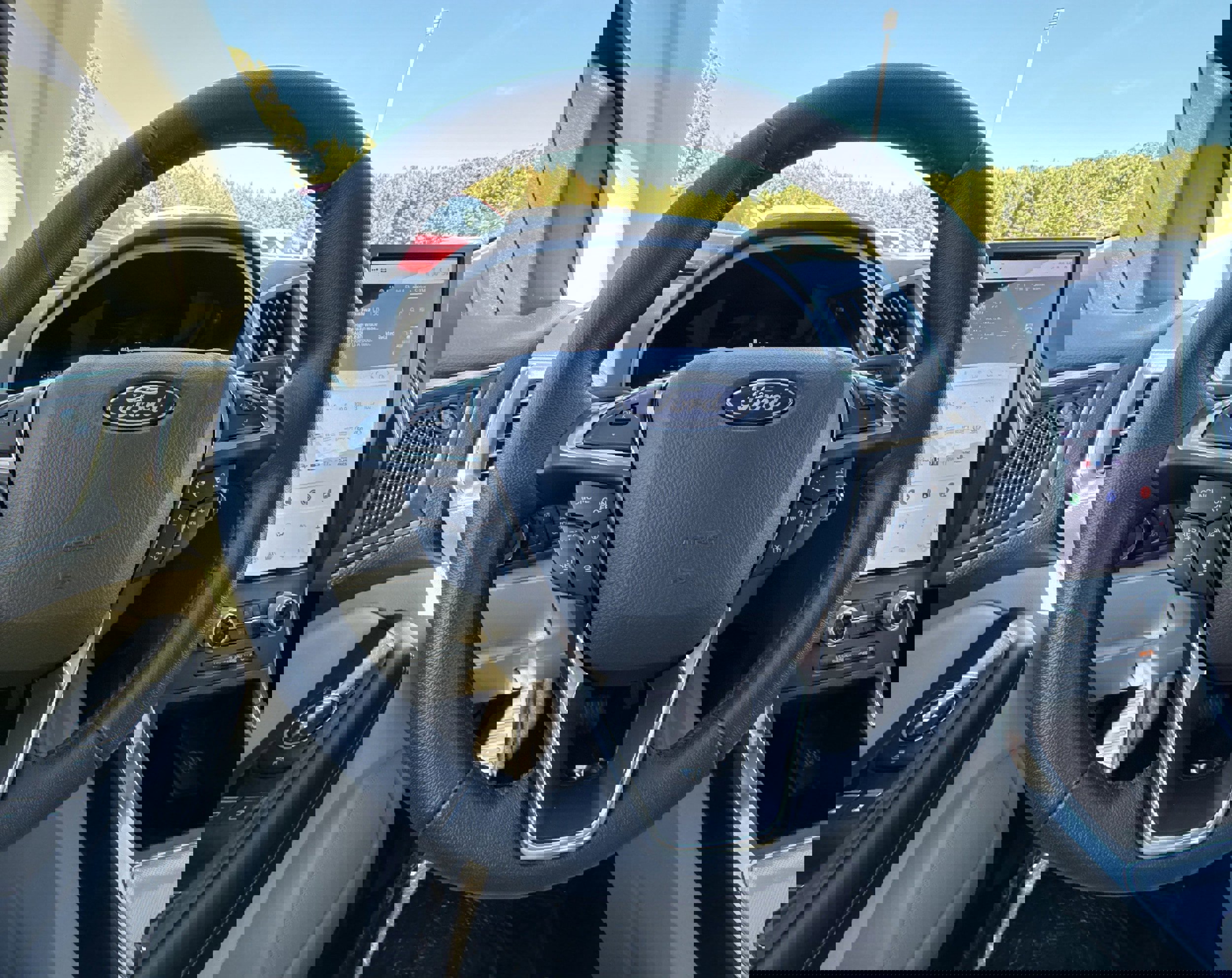 Certified 2022 Ford Edge Titanium w/ Equipment Group 301A image 14