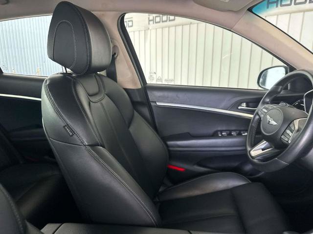 Used 2023 Genesis G70 2.0T RWD image 14