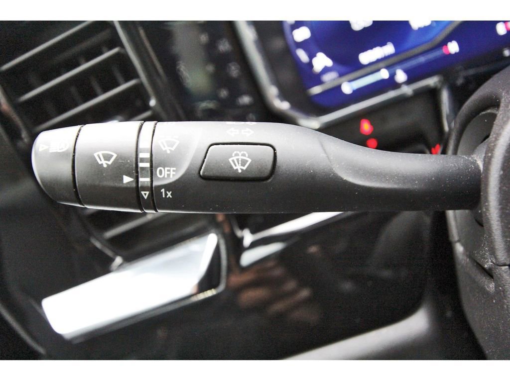 Used 2024 Chevrolet Silverado 1500 LT Trail Boss w/ LT Trail Boss Premium Package image 16