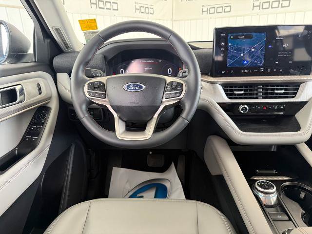 Certified 2025 Ford Explorer Active w/ Active Comfort Package RWD image 15
