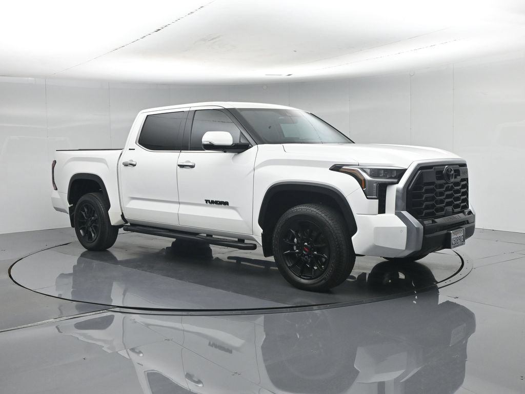 Used 2023 Toyota Tundra Limited w/ TRD Off-Road Package AWD/4WD image 27
