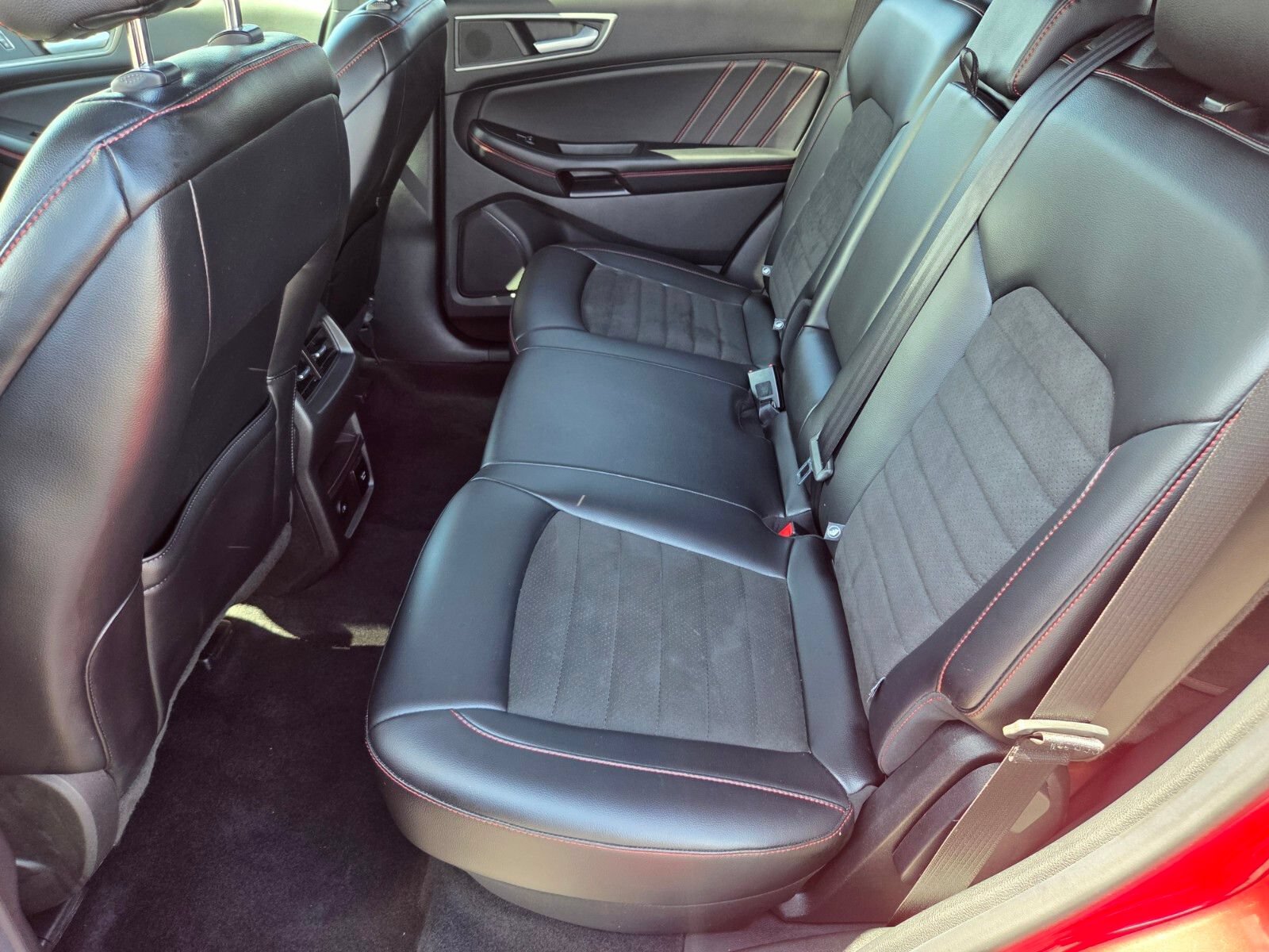 Certified 2023 Ford Edge ST-Line AWD/4WD image 11