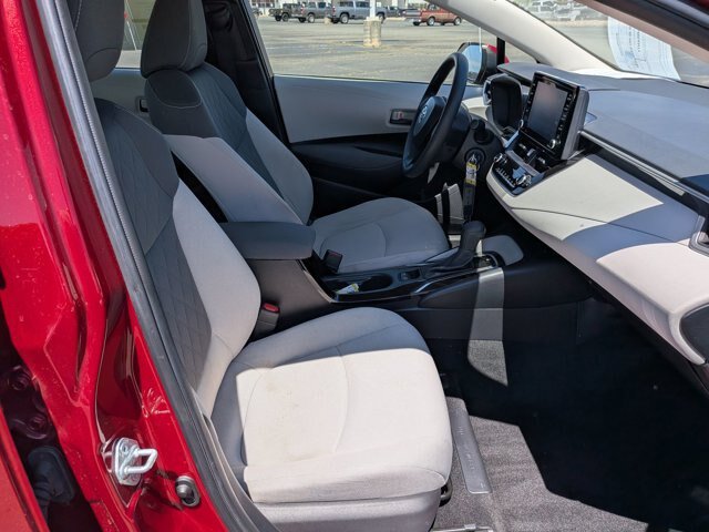 Used 2022 Toyota Corolla LE FWD image 34